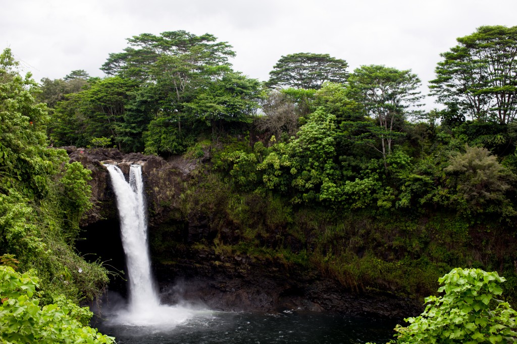 cheapest hawaiian island to visit